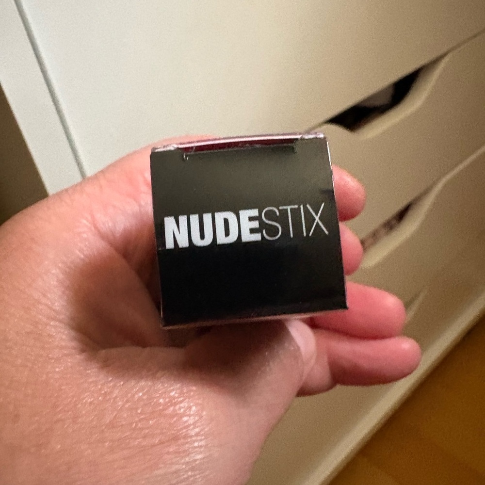 Nudies Matte + Glow Core Blush in Sunset Gold, Brand New Never Opened. - Picture 2 of 6